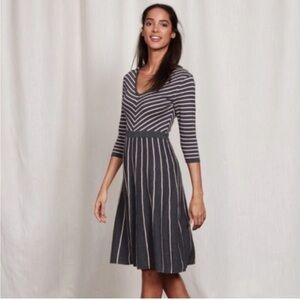 Boden Lucinda Striped Knit Sweater Gray Pale Pink Midi Dress UK12 / US 8